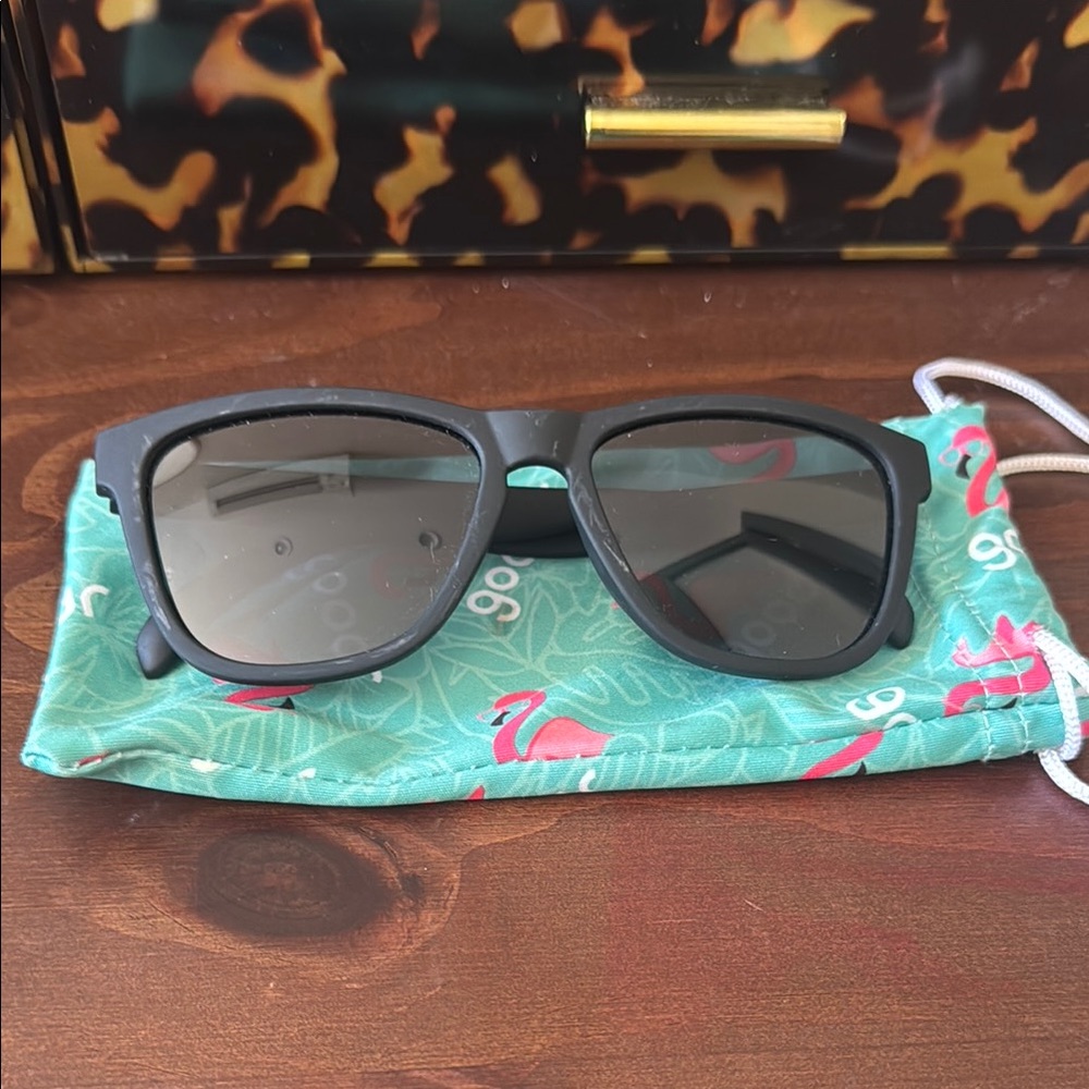 Matte Black Women’s Sunglasses with Teal Nose Bridge